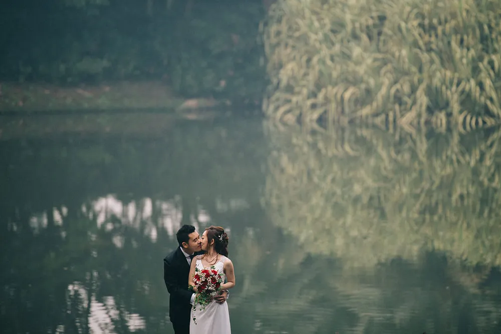 Dennis Yap Photography. theweddingnotebook.com