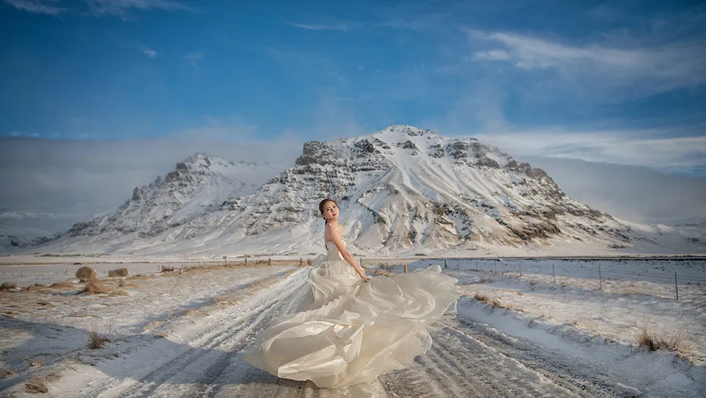 Photo by Acapella Photography. theweddingnotebook.com