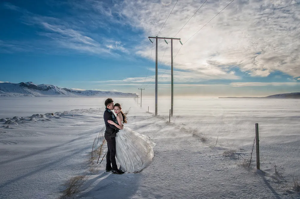 Photo by Acapella Photography. theweddingnotebook.com