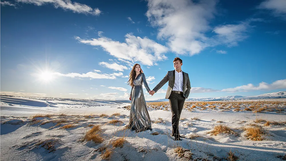 Photo by Acapella Photography. theweddingnotebook.com