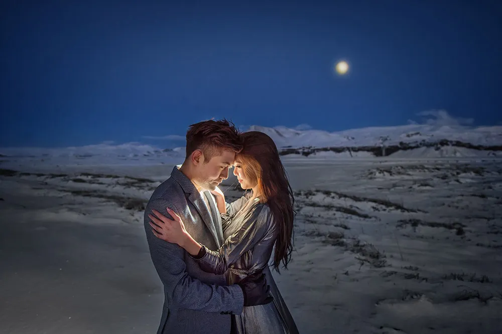 Photo by Acapella Photography. theweddingnotebook.com