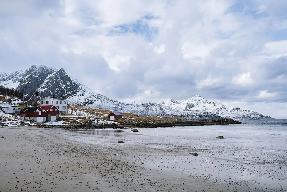 Photo by Sheerss. theweddingnotebook.com