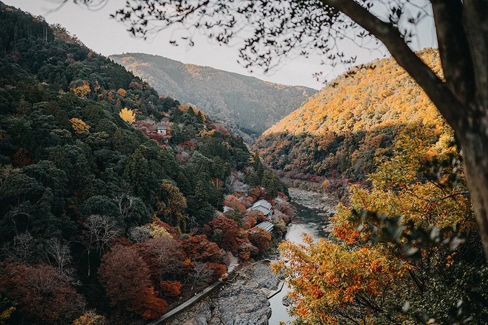 Photo by Jiwa Photography. theweddingnotebook.com