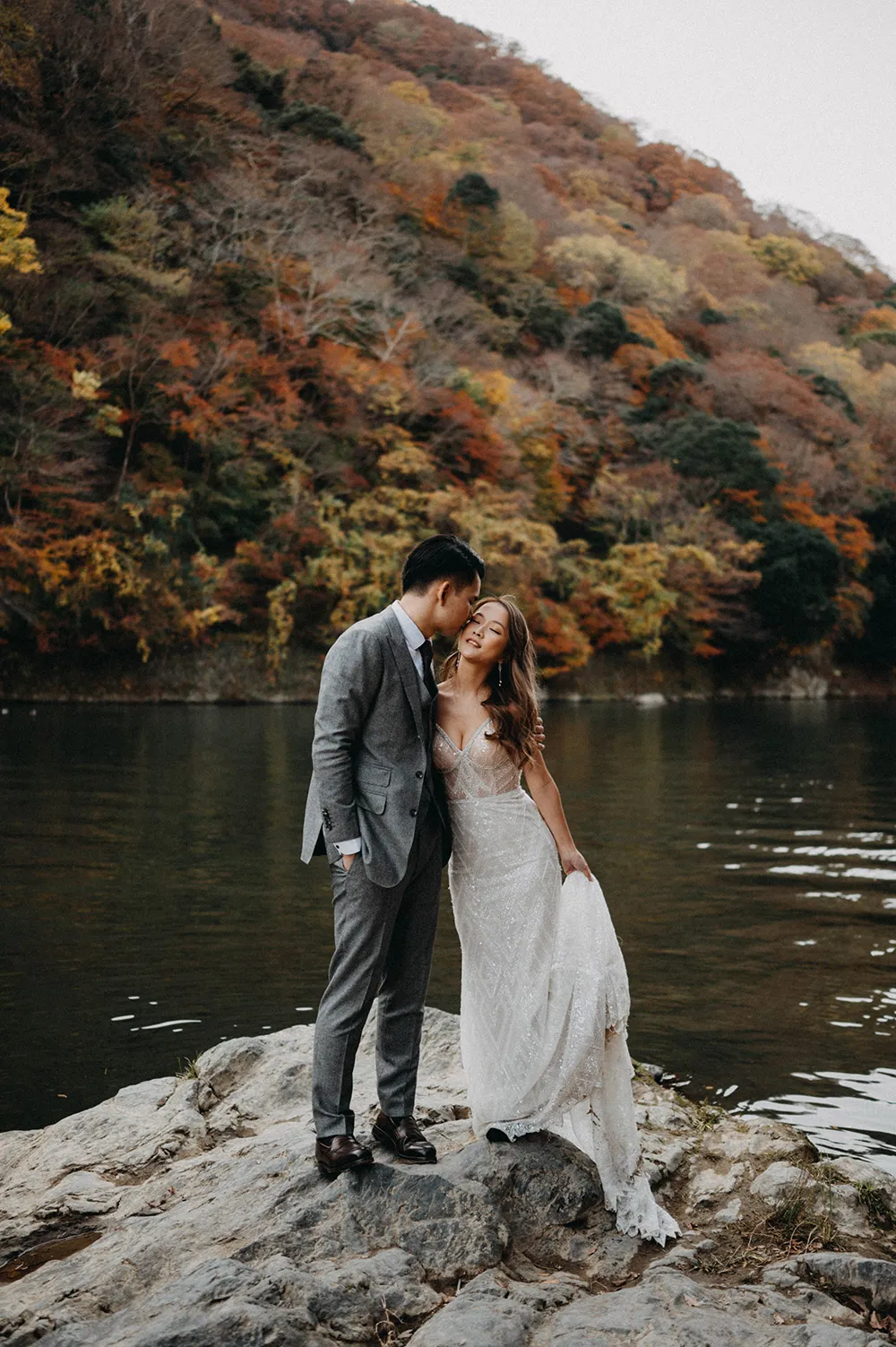 Photo by Jiwa Photography. theweddingnotebook.com