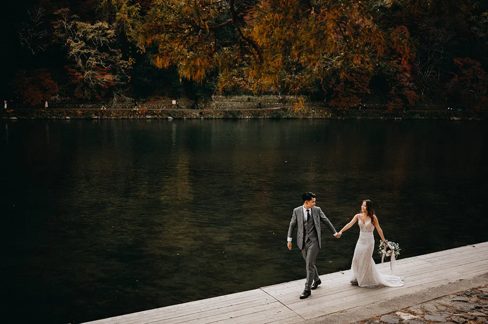 Photo by Jiwa Photography. theweddingnotebook.com