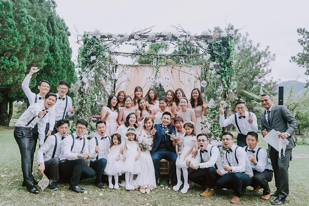 Louis Loo Photography. theweddingnotebook.com