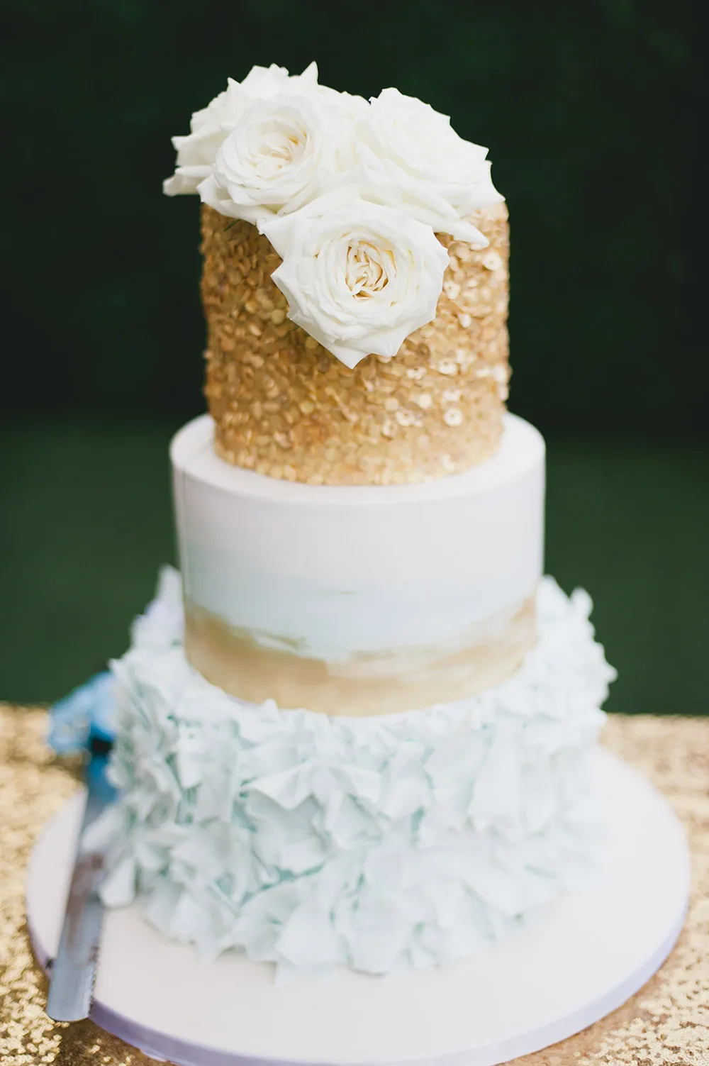 Cake by Miss Shortcakes. Photo by Inlight Photos. theweddingnotebook.com
