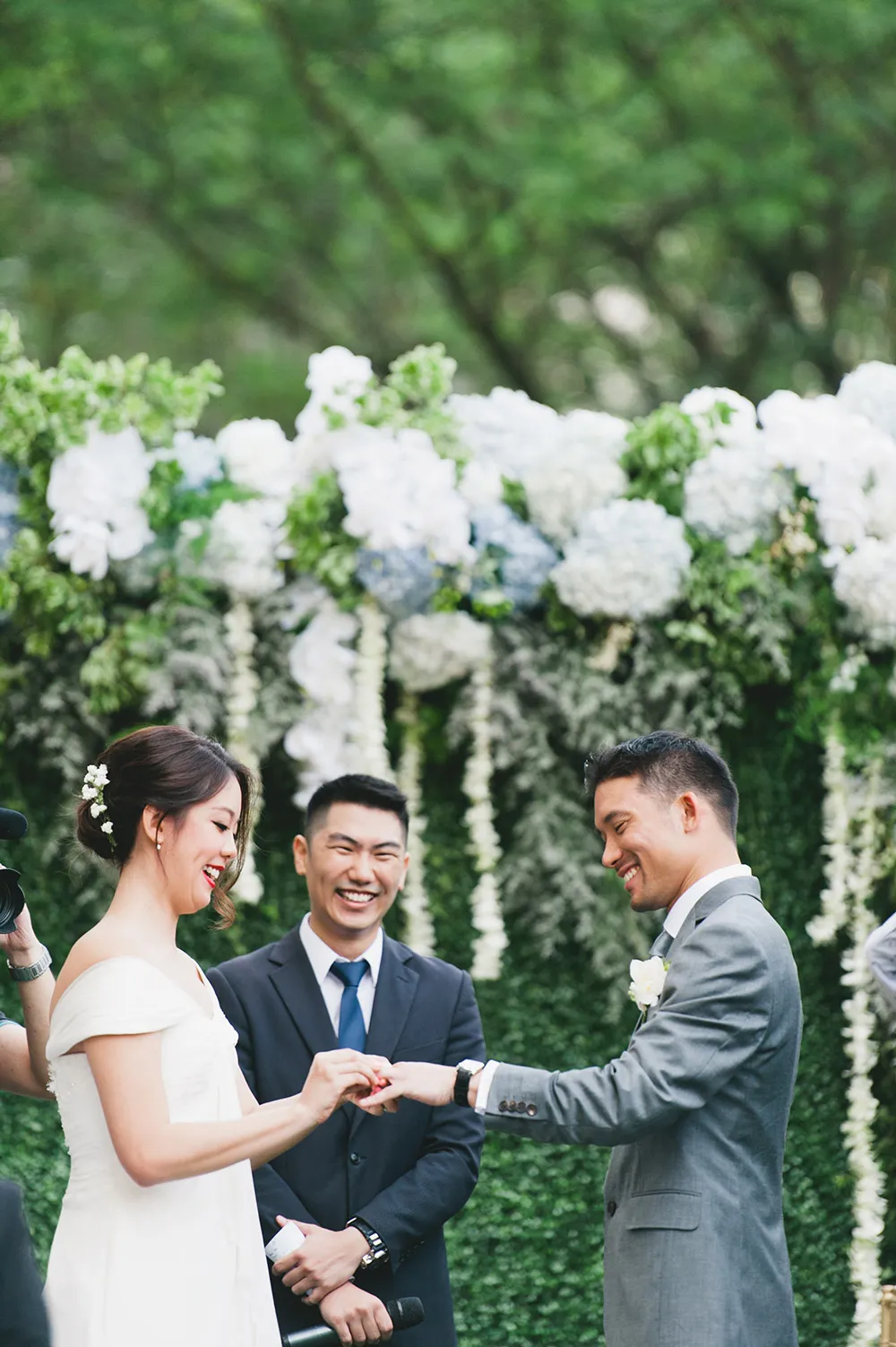 Photo by Inlight Photos. theweddingnotebook.com