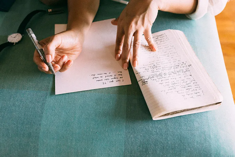 Photo by HelloJaneLee. theweddingnotebook.com