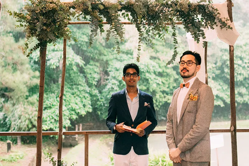 Photo by HelloJaneLee. theweddingnotebook.com