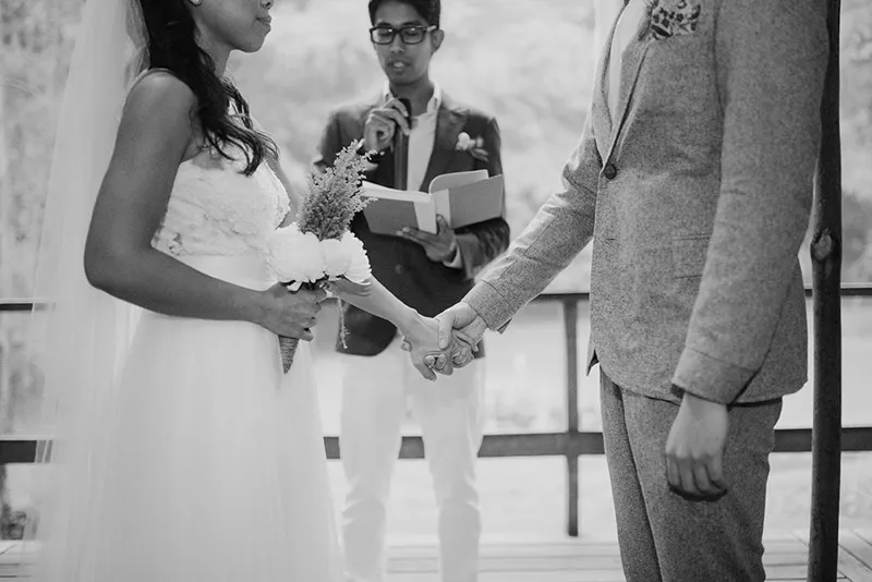 Photo by HelloJaneLee. theweddingnotebook.com