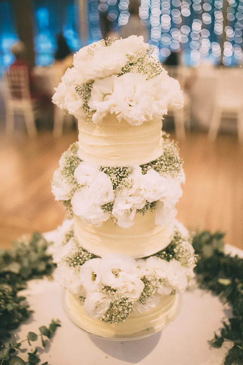 Photo by HelloJaneLee. theweddingnotebook.com