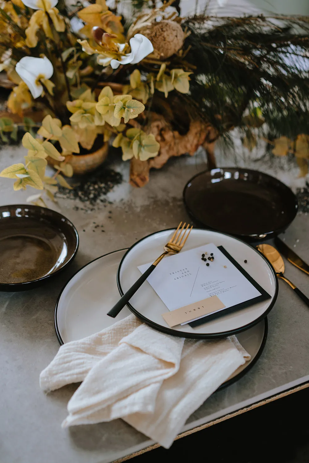 Photo by Bloc Memoire Photography. theweddingnotebook.com