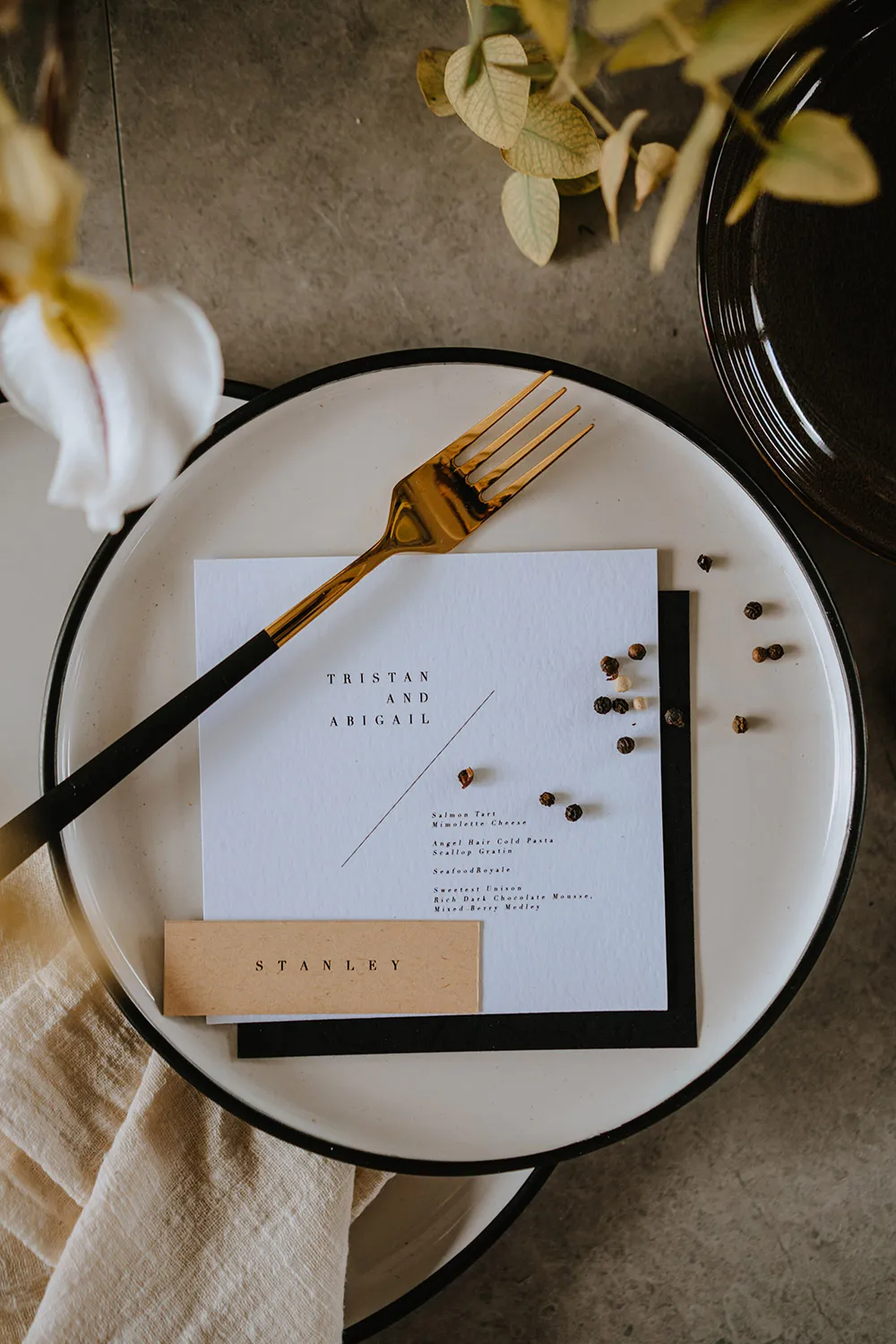 Photo by Bloc Memoire Photography. theweddingnotebook.com