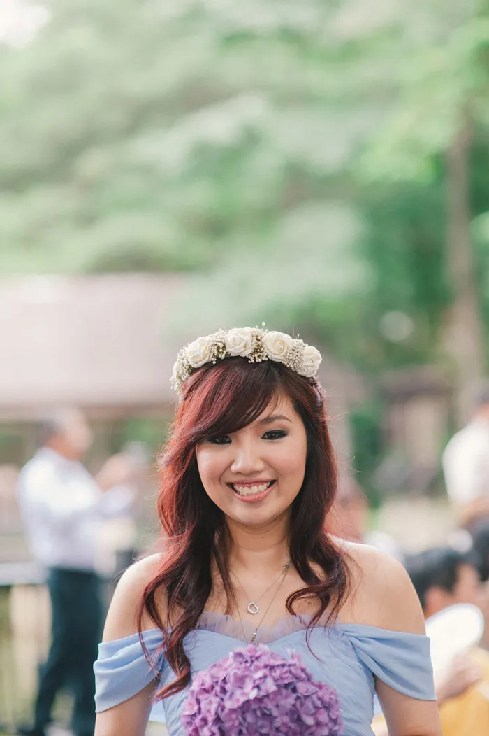 Photo by Munkeat Photography. theweddingnotebook.com