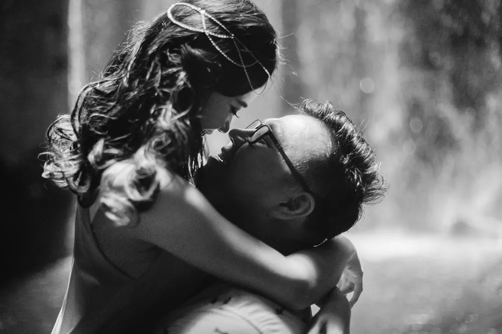 Photo by Fire Wood and Earth. theweddingnotebook.com