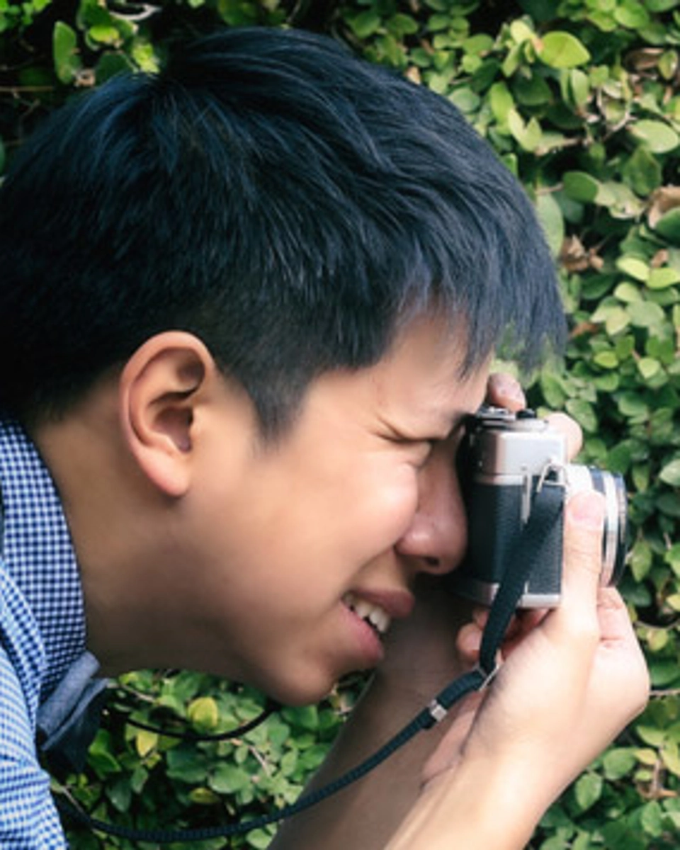 Engagement Photos Taken With Self-Timer Function