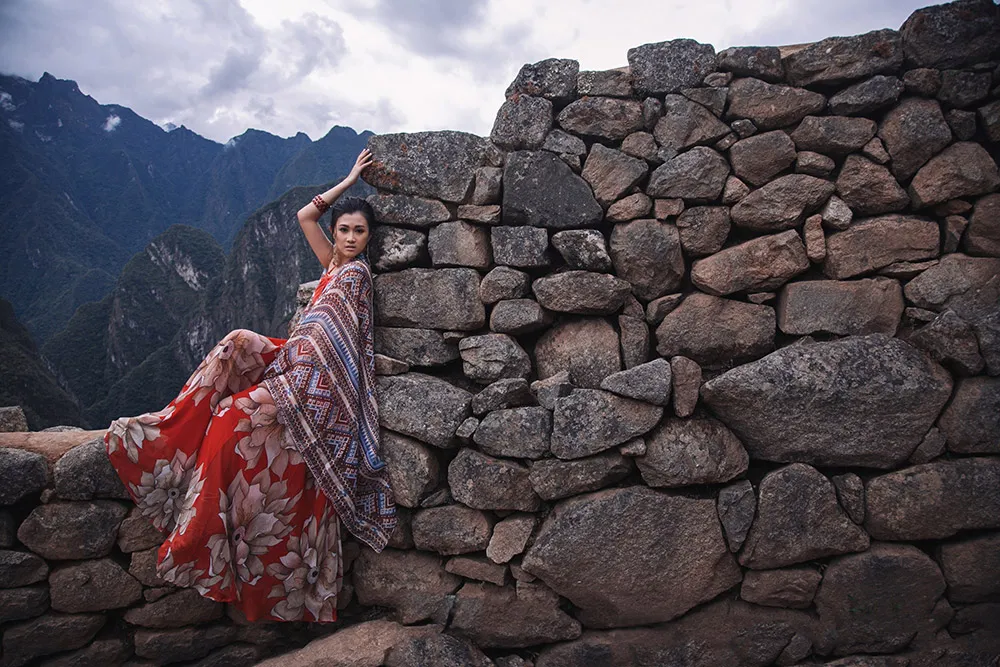 Photography by Metrophoto. Destination engagement shoots in Peru. theweddingnotebook.com