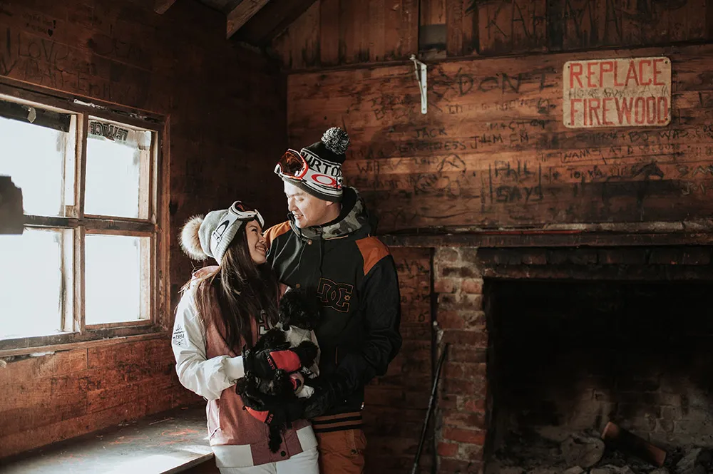 Photo by Munkeat Photography. theweddingnotebook.com