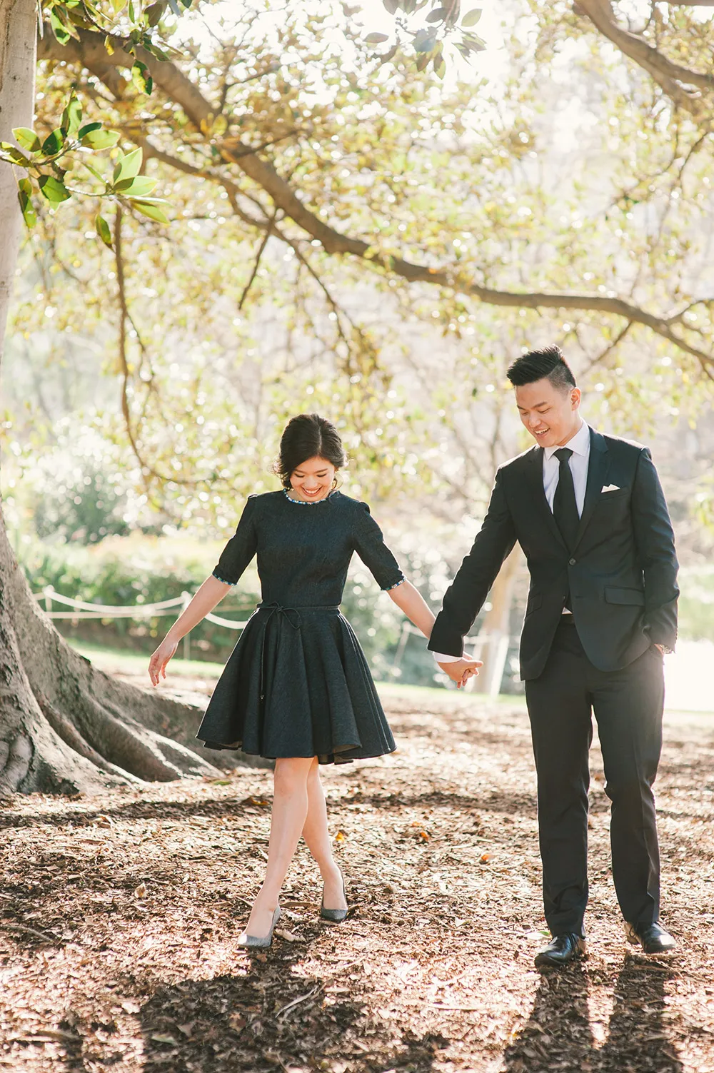 Photo by Munkeat Photography. theweddingnotebook.com