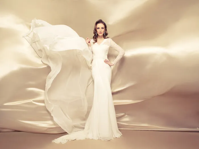 Innai Red – Ethereal Whites Collection. theweddingnotebook.com