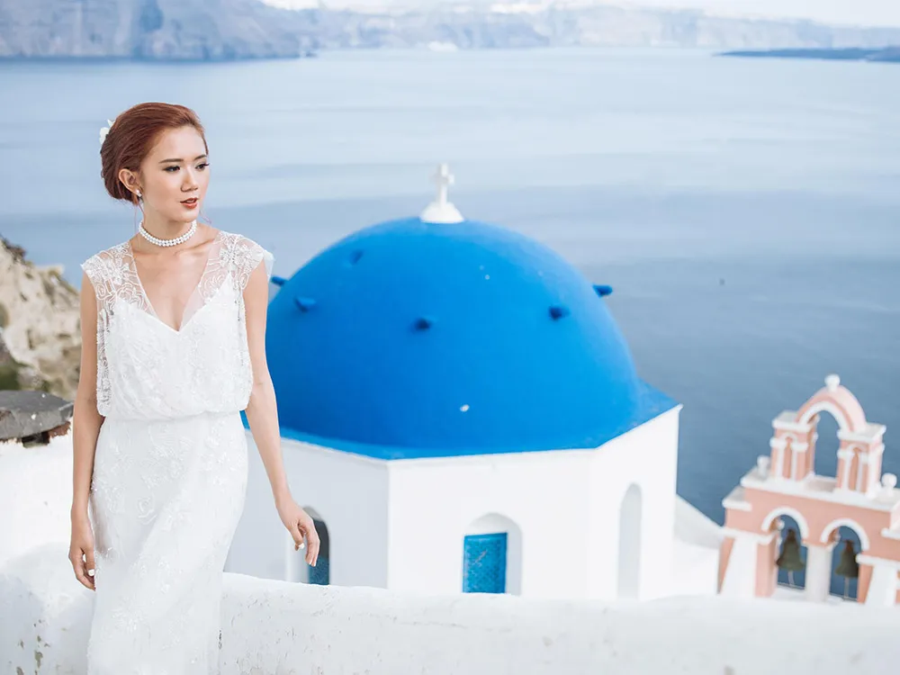 Photography by Sunrise Greece. theweddingnotebook.com