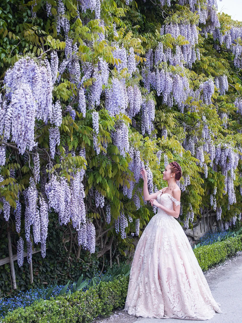 Photography by Sunrise Greece. theweddingnotebook.com