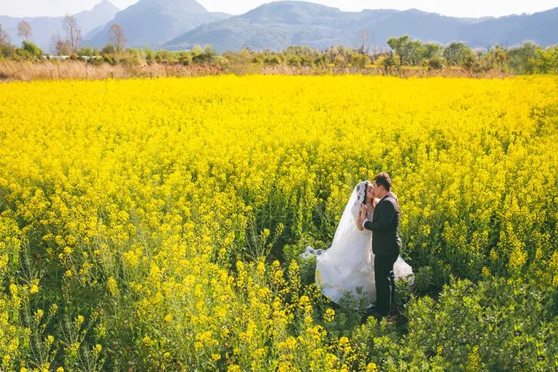 Lijiang. Photo by Plan A Production. theweddingnotebook.com