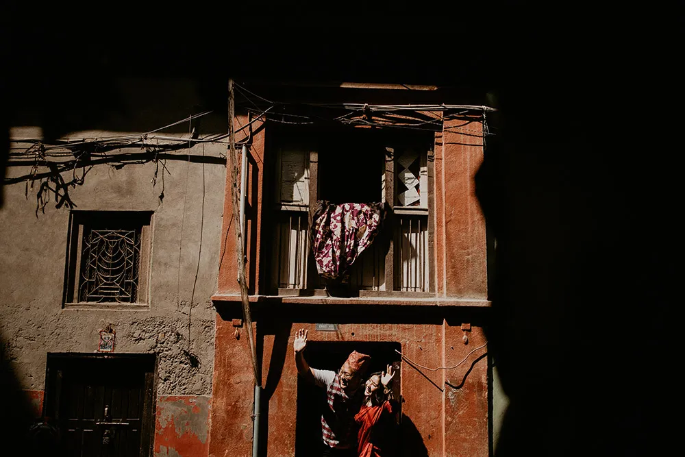 Photo by Sanren Studio. theweddingnotebook.com