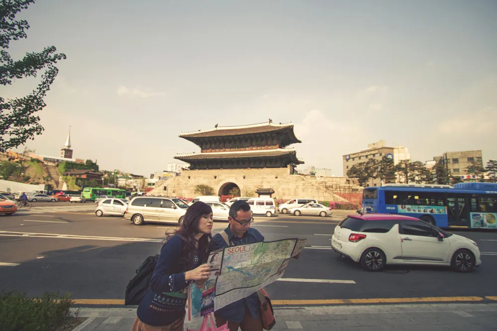 Josh Chong Photography. theweddingnotebook.com