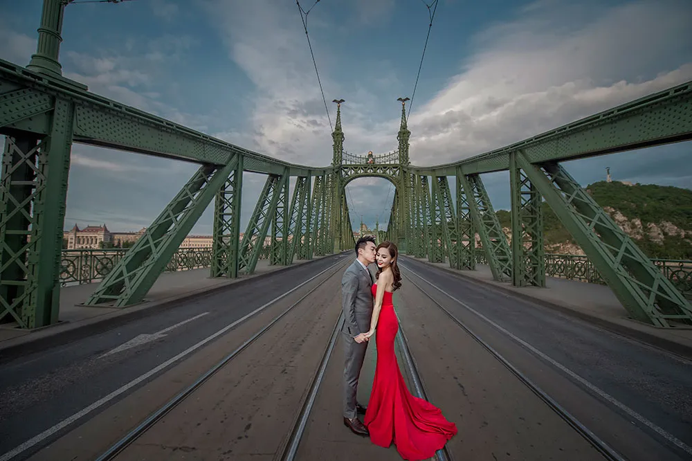 Acapella Photography. theweddingnotebook.com