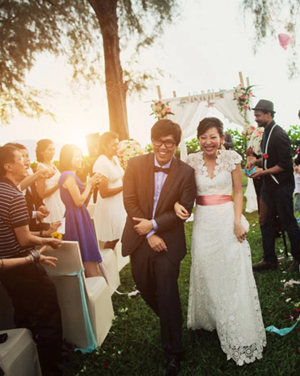 A DIY Wedding with Seafront Views at Lone Pine Penang