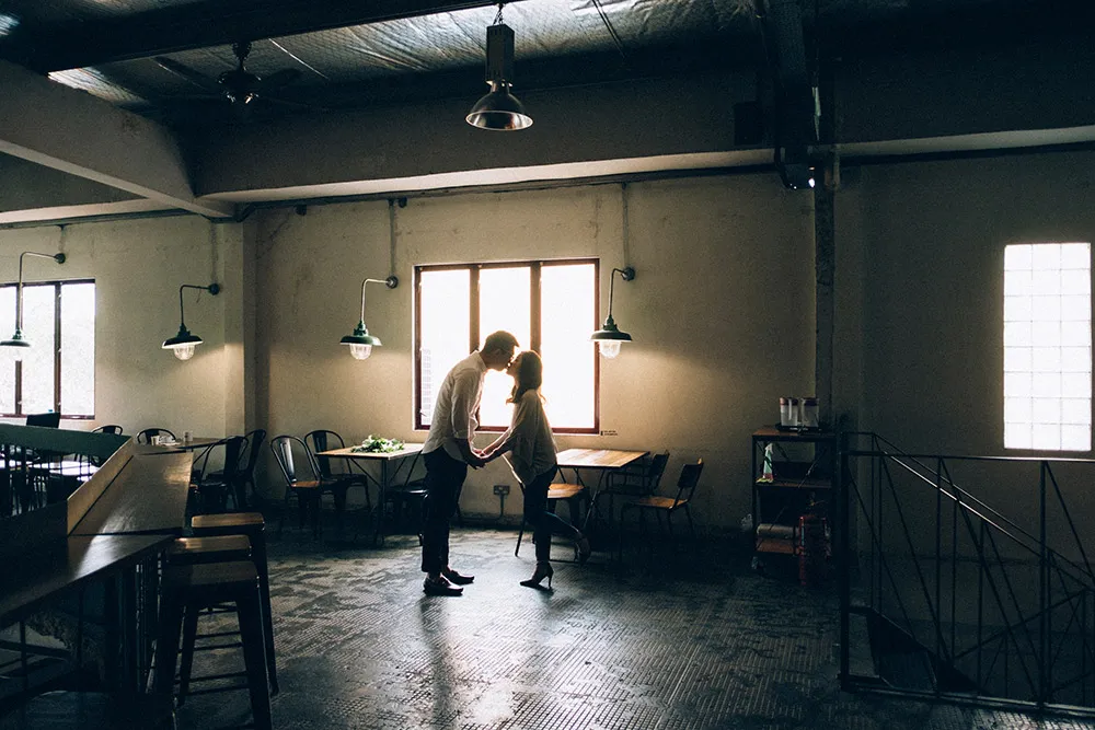 Photo by Trees On The Moon. theweddingnotebook.com