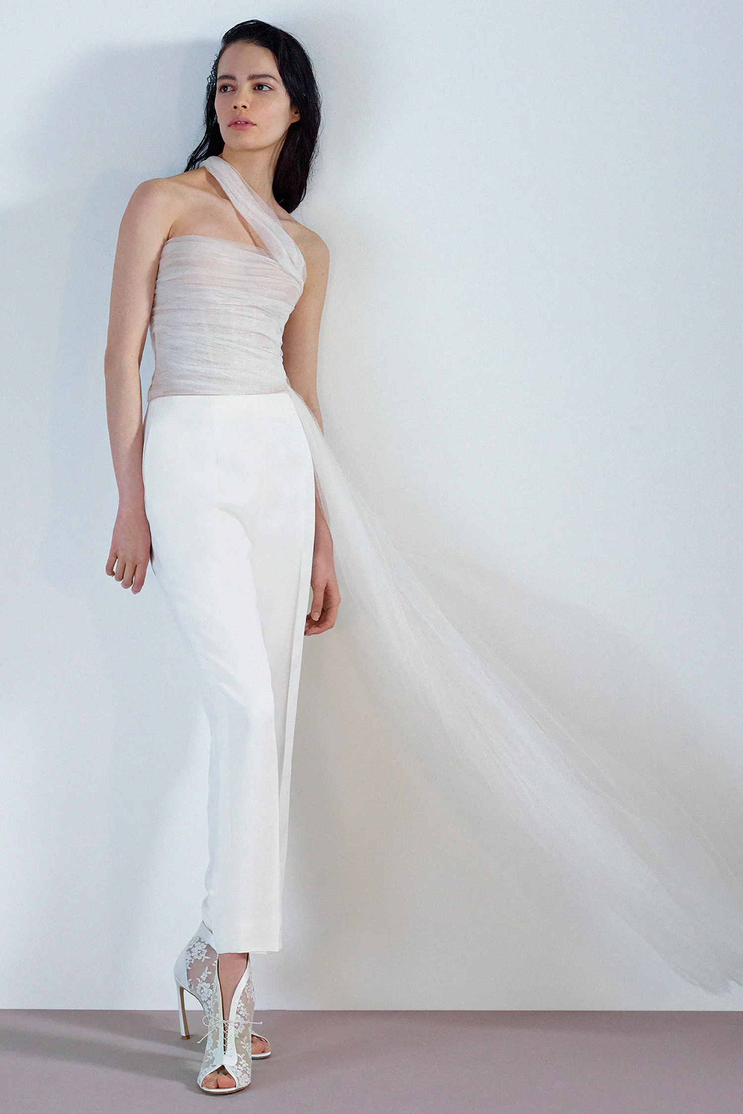 Galia Lahav RTW Spring 2022 COllection. theweddingnotebook.com