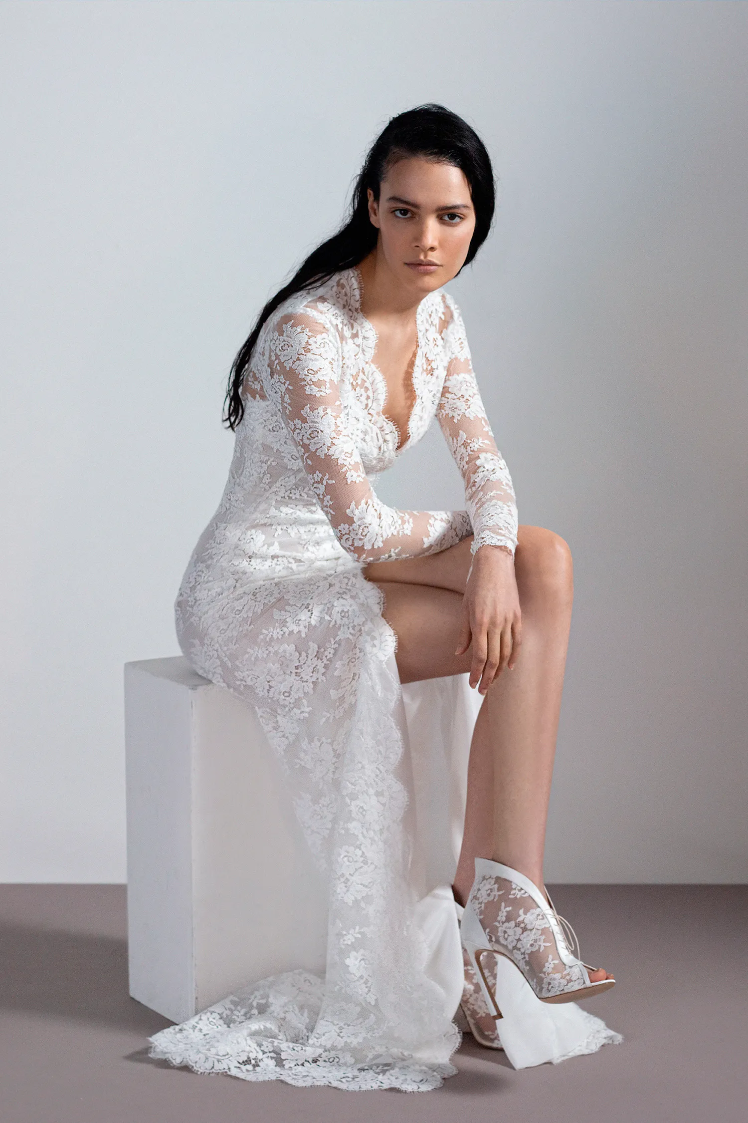 Galia Lahav RTW Spring 2022 COllection. theweddingnotebook.com