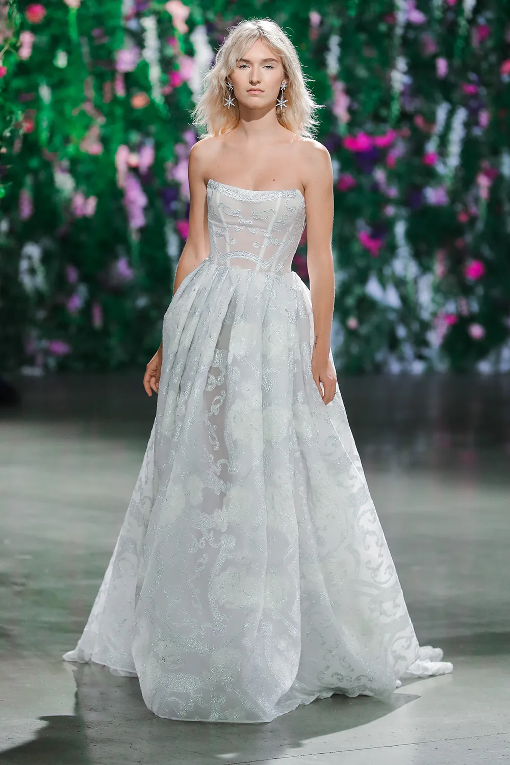 Butter Kiss - Galia Lahav Fall 2018. theweddingnotebook.com