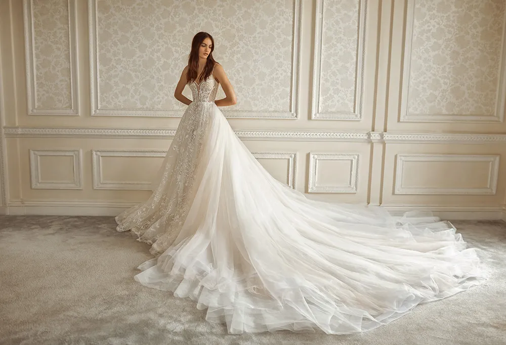Galia Lahav Couture Fall 2021 Bridal Collection. theweddingnotebook.com