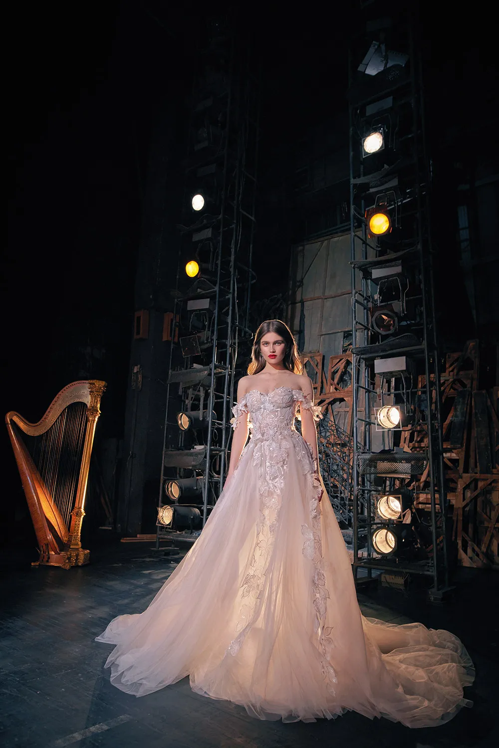 Kaila - Galia Lahav Couture Spring 2020 Collection. theweddingnotebook.com