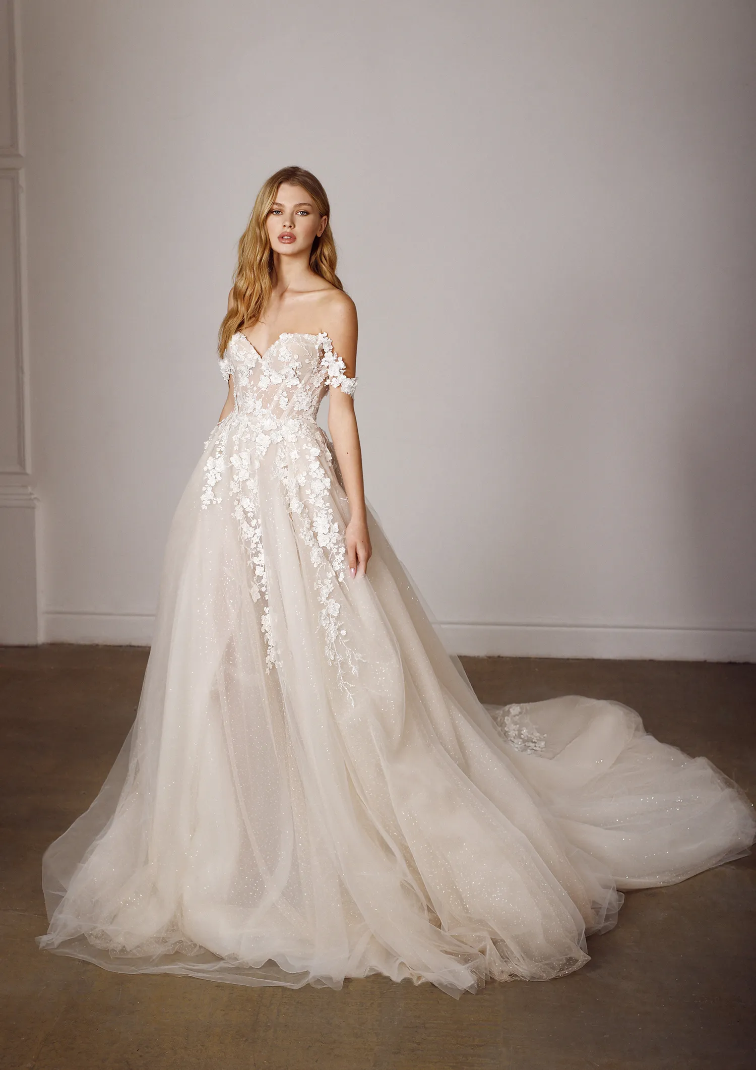 Galia Lahav Spring 2022 Bridal Collection. theweddingnotebook.com