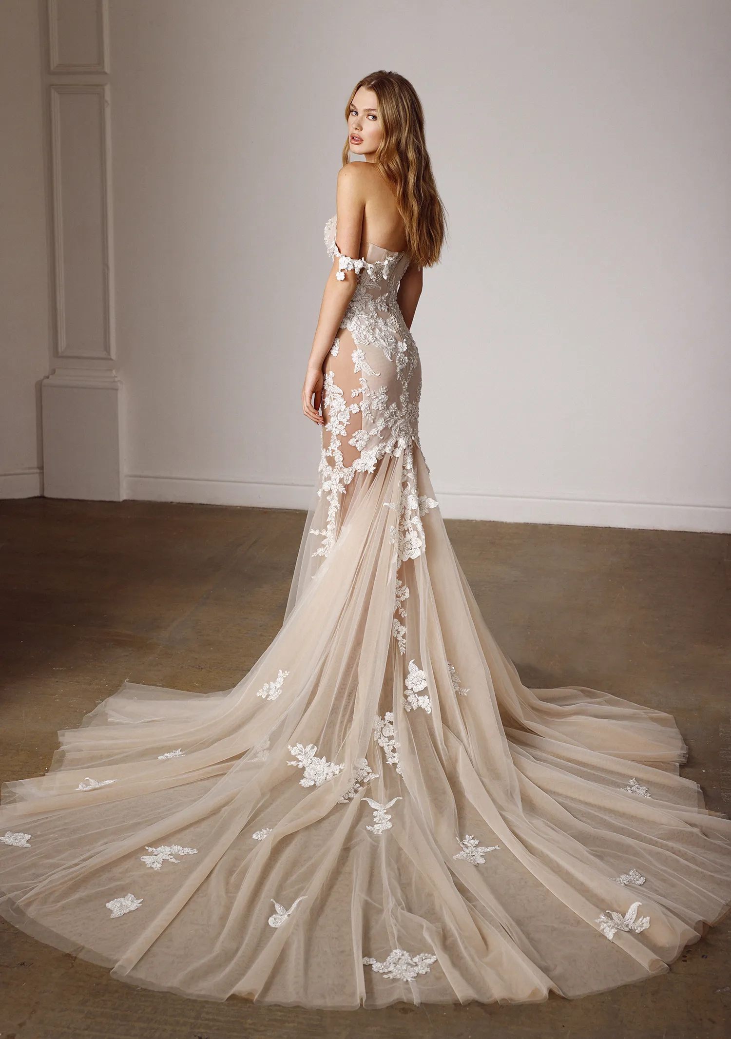 Galia Lahav Spring 2022 Bridal Collection. theweddingnotebook.com