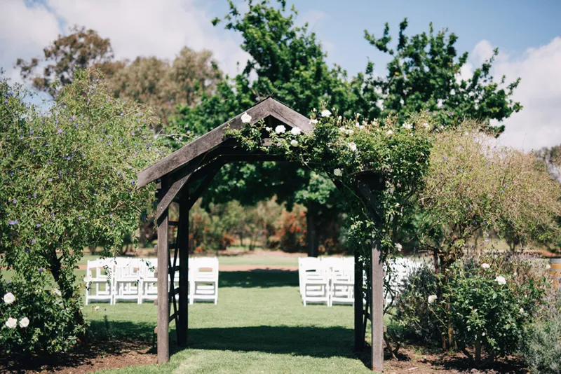 Photography by Ben Yew. theweddingnotebook.com