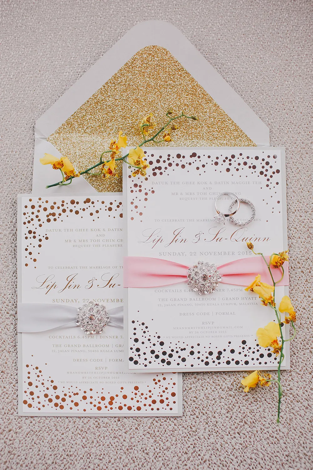 Photo by Deviews Production. theweddingnotebook.com