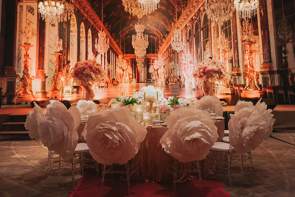 Photo by Deviews Production. theweddingnotebook.com