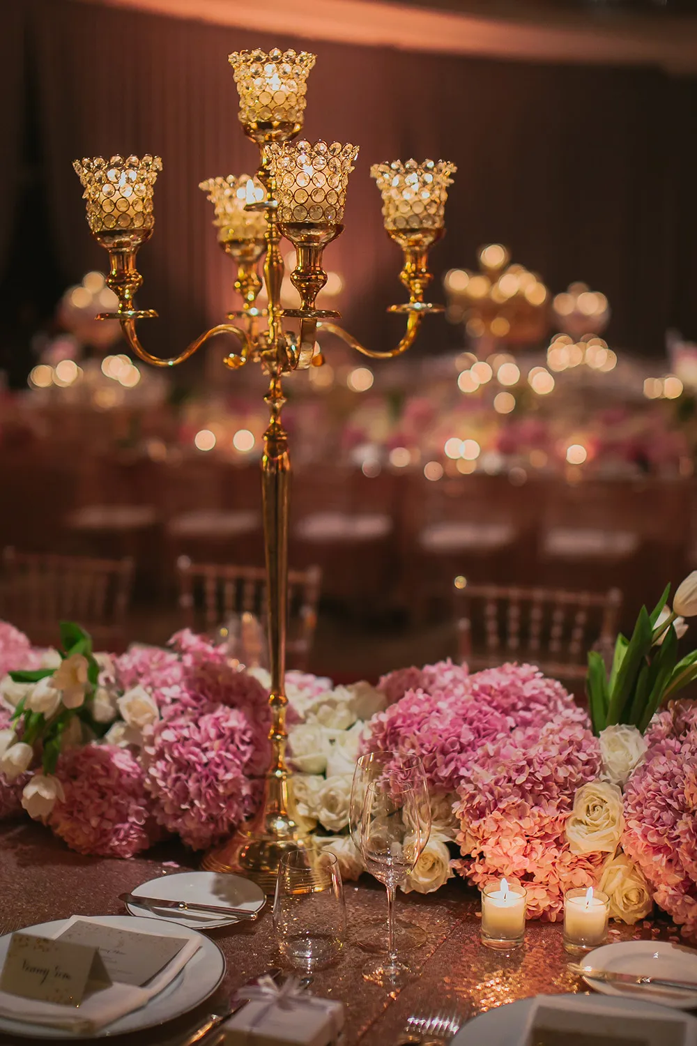 Photo by Deviews Production. theweddingnotebook.com