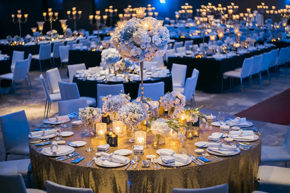 Photo by Louis Loo Photography. theweddingnotebook.com