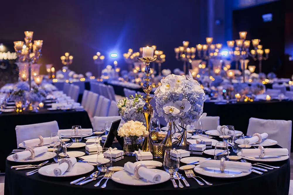 Photo by Louis Loo Photography. theweddingnotebook.com