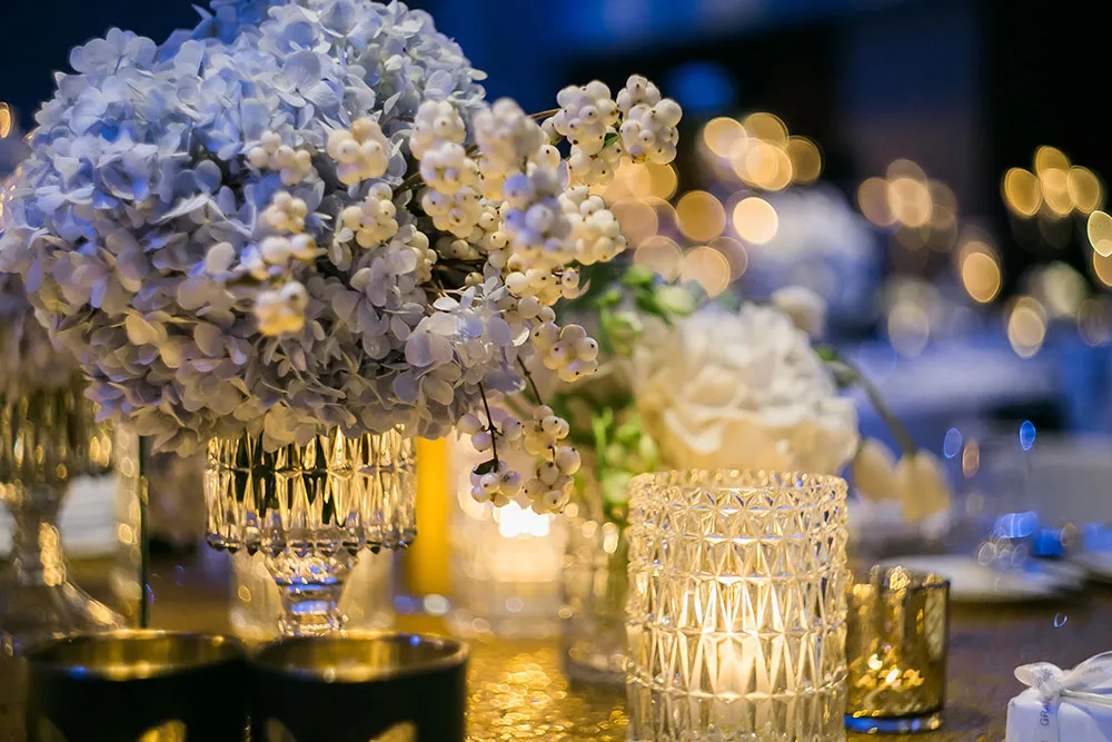 Photo by Louis Loo Photography. theweddingnotebook.com