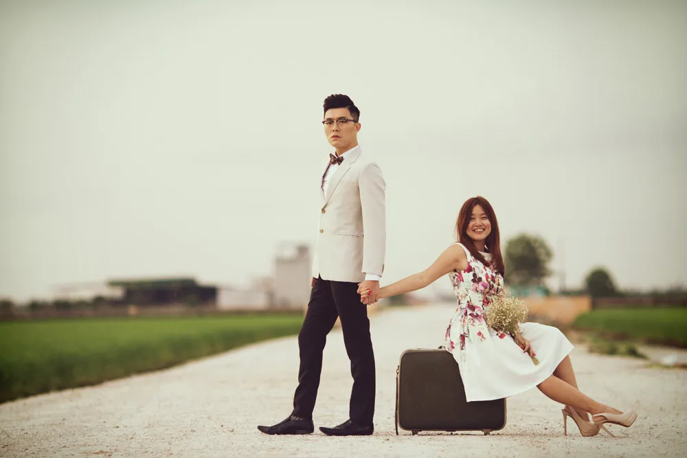 Photo Josh Chong Photography. theweddingnotebook.com