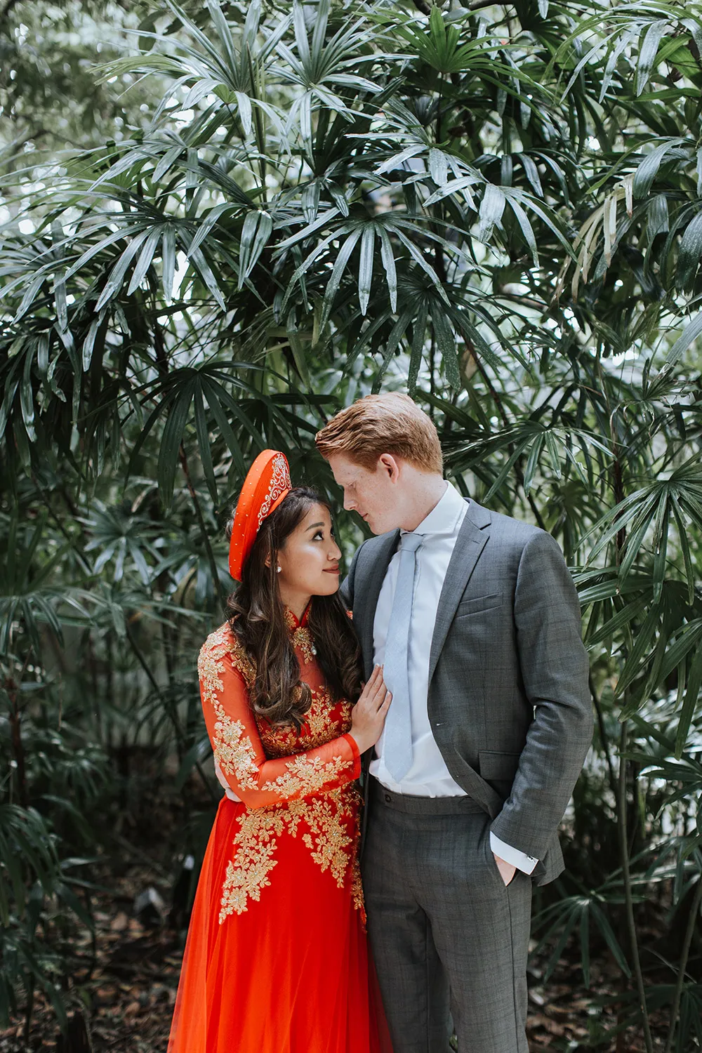 zPhoto by Zach Chin of Munkeat Studio. theweddingnotebook.com