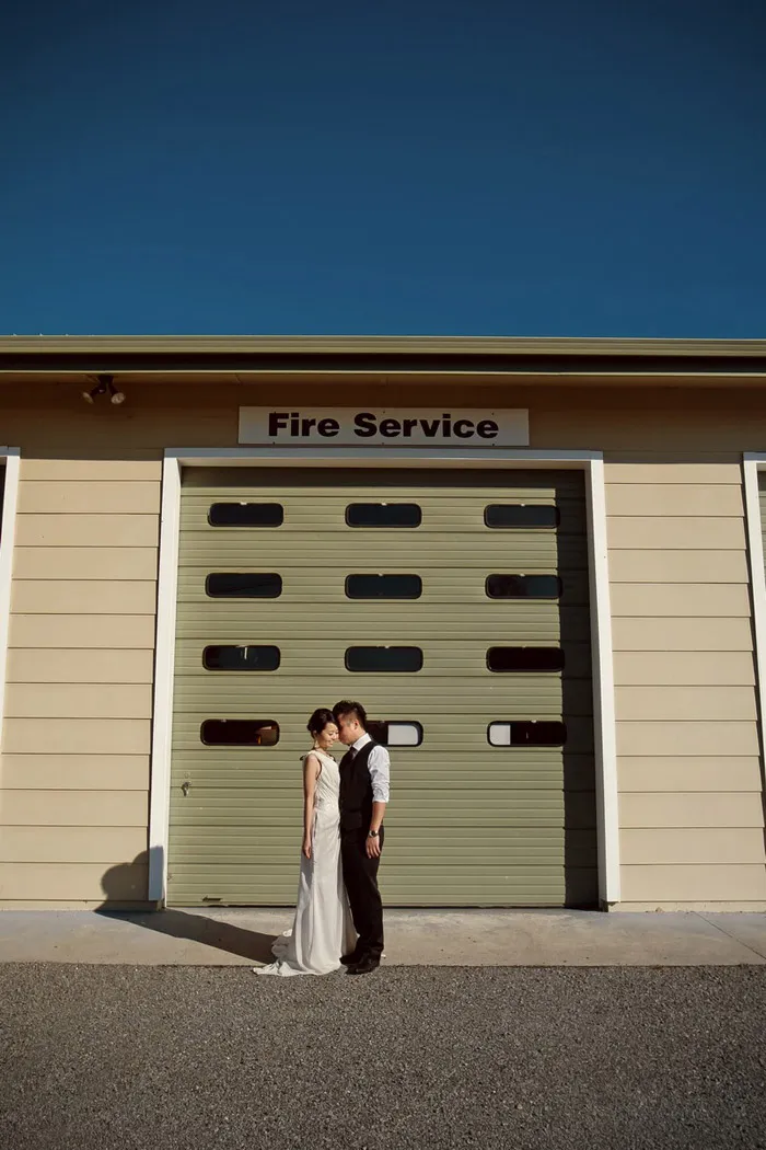 Raymond Phang Photography. theweddingnotebook.com